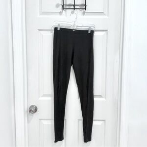 🖤 H&M BASIC Black Leggings – Size M